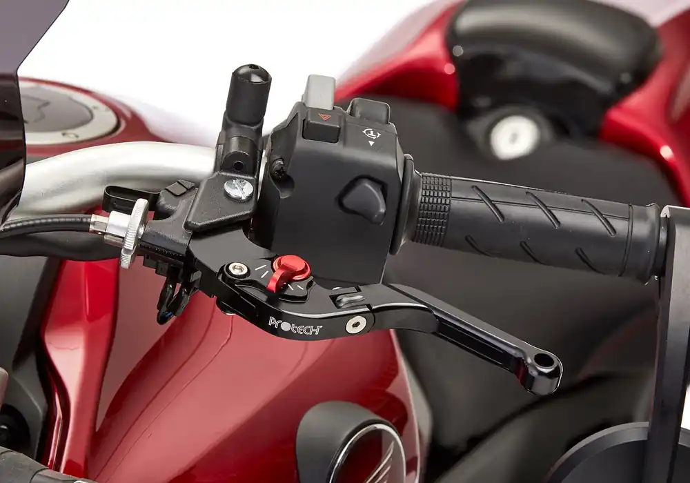 PROTECH Hebel Kupplungshebel Sport Alu & Stahl Rot/Schwarz für TRIUMPH Bonneville Bobber, Bonneville T120, Speed Triple R Neuheit