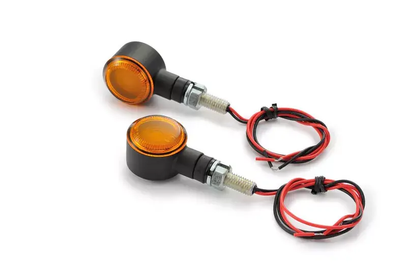 Aktuell DAYTONA D-Light SOL LED Blinker Schwarz / Linse Orange, vorn & hinten